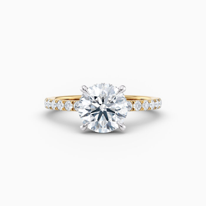 round brilliant diamond solitaire in yellow gold