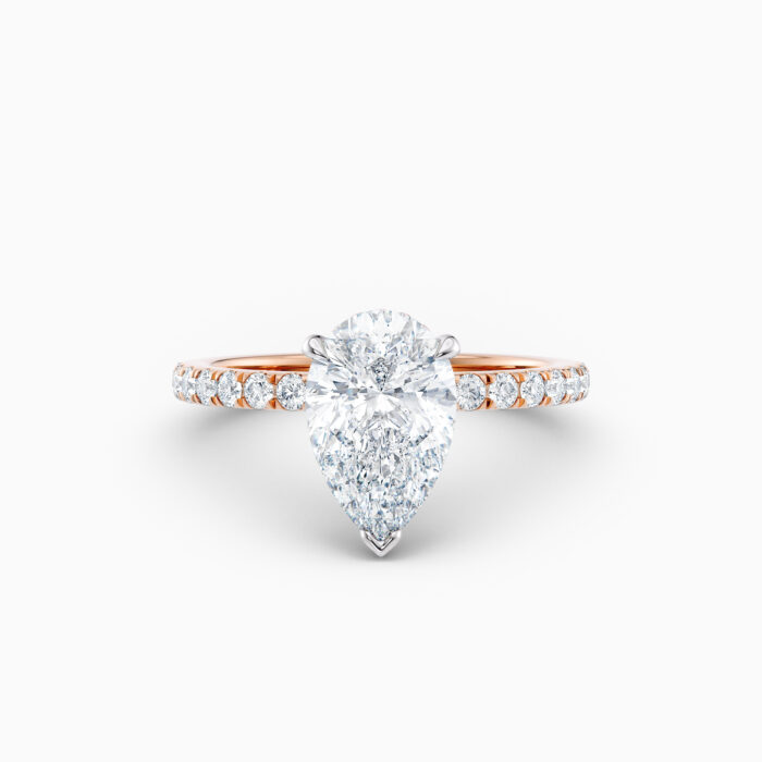 pear shape solitaire engagement ring in rose gold