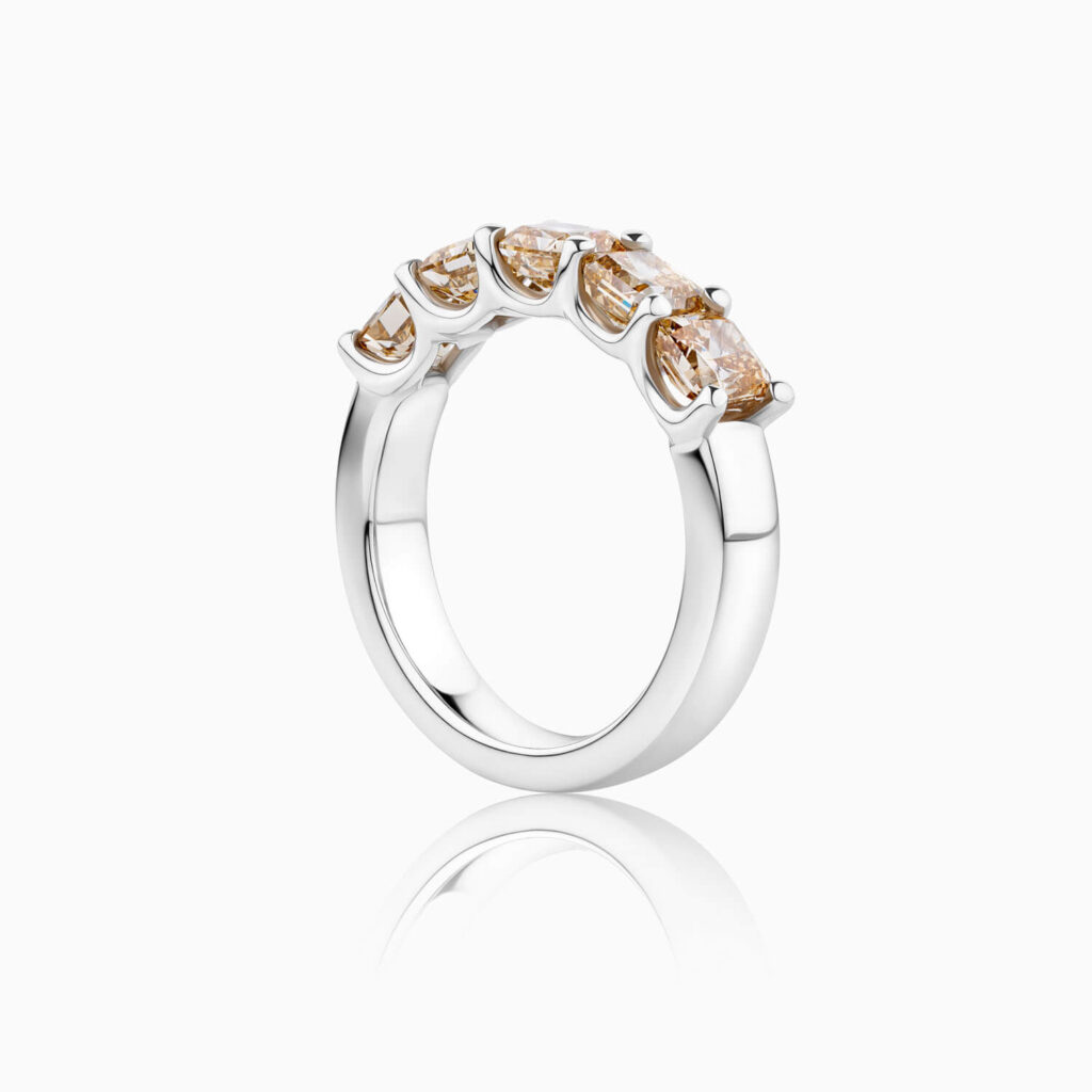 side view 5 stone champagne ring
